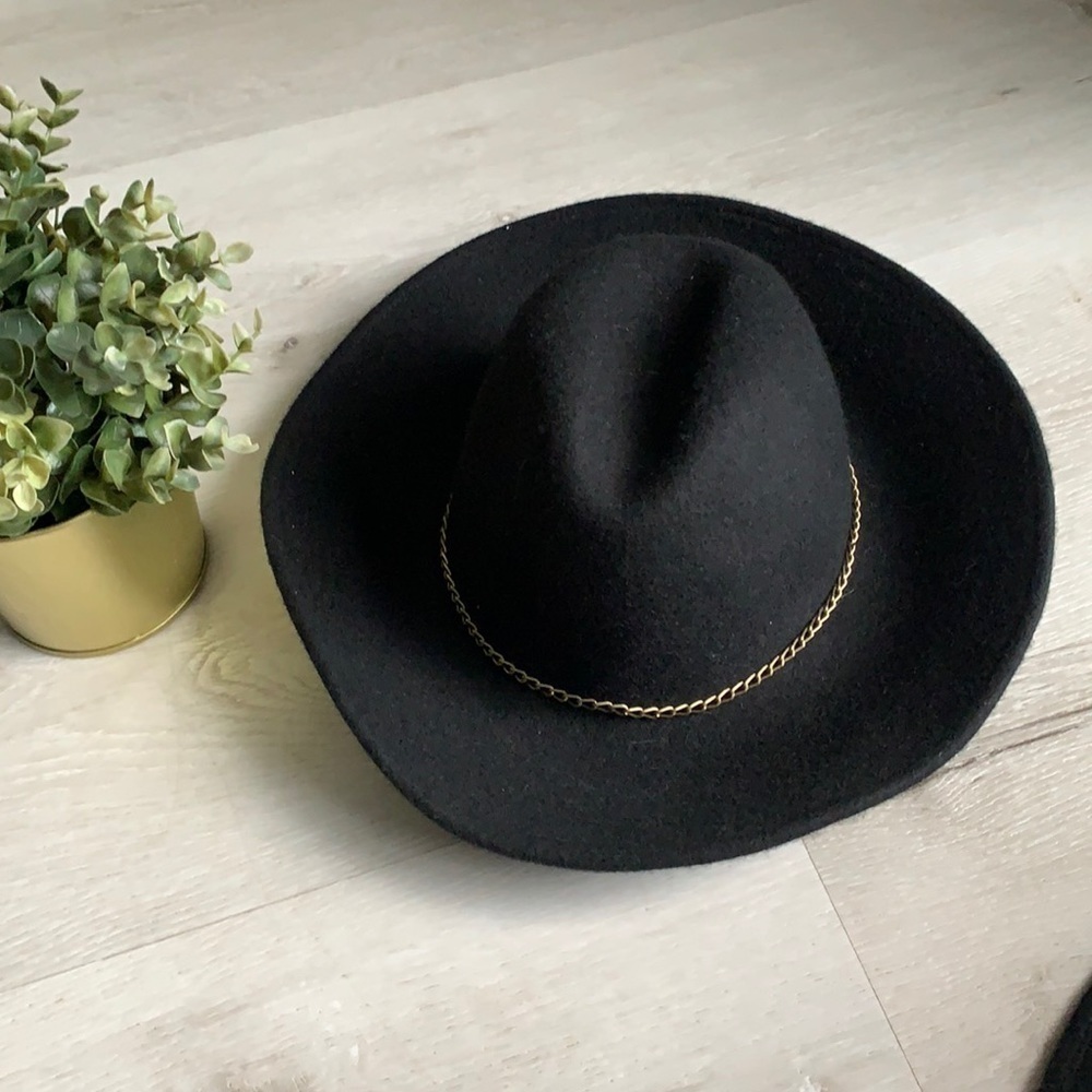 Wide brim Fedora Felt hat forโ Unisex gold chain black vintage classic Nordstrom